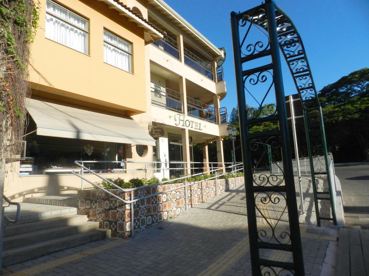 Holambra Garden Hotel Exterior photo The entrance to the hotel